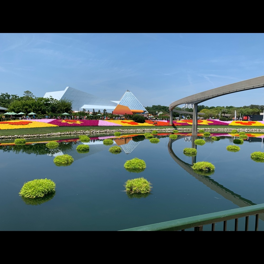 Meet your Posher, Victoria